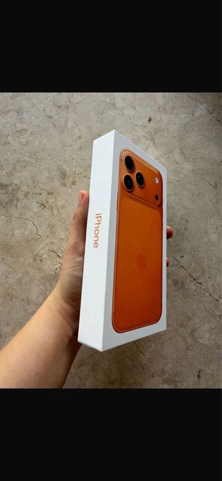 iPhone 17 Pro Max Naranja