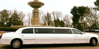 LIMUSINA LINCOLN TOWN CAR 2006