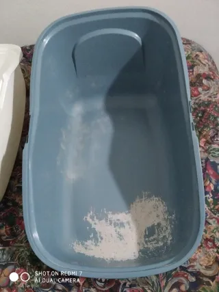 Arenero para gatos con filtro