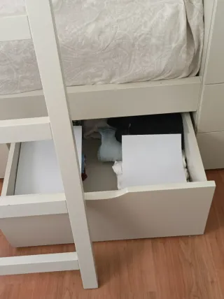 Litera blanca tren con armarios y cajones