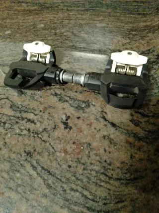 Pedales Carretera LOOK