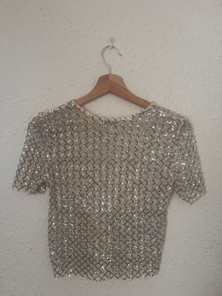 Camiseta de brillos plateada