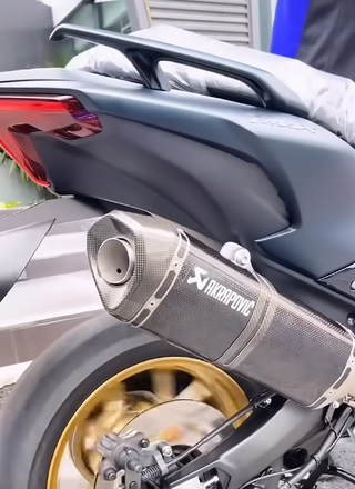 Tubo de escape Akrapovic Yamaha TMAX 500 560 530