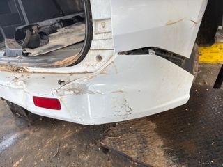 PARAGOLPES TRASERO FORD TRANSIT COURIER (C4A)