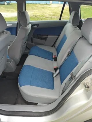 Opel Astra 2005