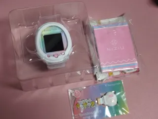 Tamagotchi Smart NiziU Edición Especial