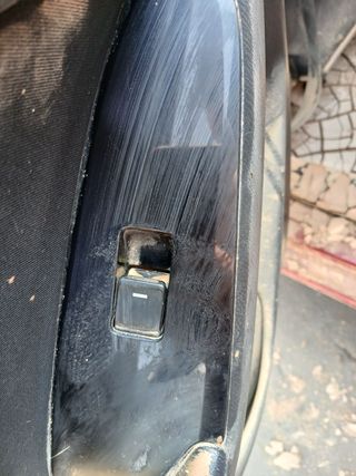 MANDO ELEVALUNAS TRASERO IZQUIERDO MAZDA 3 BERLINA / SEDÁN (BM/BN)