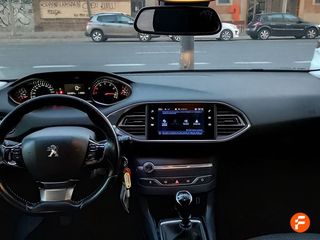 Peugeot 308 5p Style BlueHDi 130 S&S 6 Vel. MAN