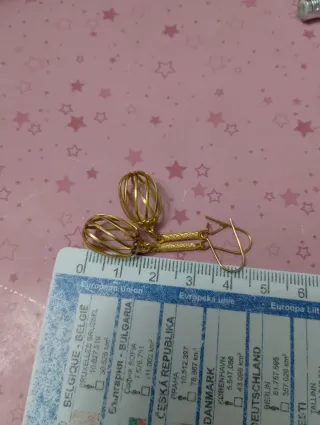 Orecchini pendenti dorati anni '80