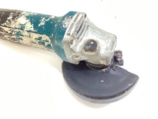 radial makita ga5030r