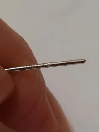 Orecchino oro 750 con delfino