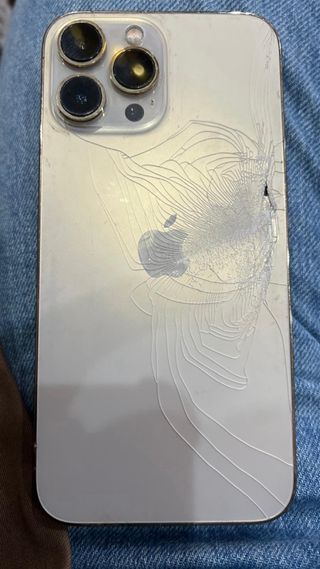 iPhone 13 Pro Max Negro/Dorado eSIM