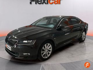 Skoda Superb 2.0 TDI 110KW (150cv) DSG Style