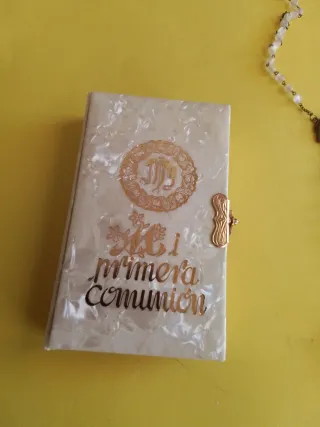 Libro y Rosario Primera Comunión