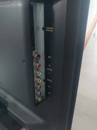 Televisor Blusens 22 negro con mando