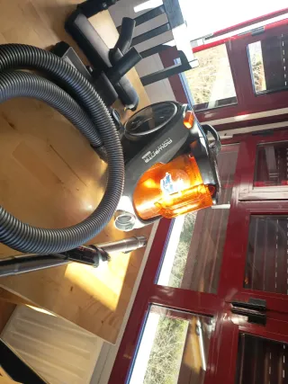 Aspiradora Rowenta Compact Cyclonic