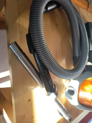 Aspiradora Rowenta Compact Cyclonic