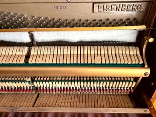 Piano Vertical Madera Eisenberg