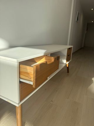 Mueble TV moderno madera