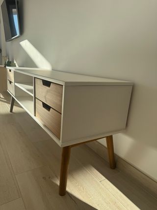 Mueble TV moderno madera