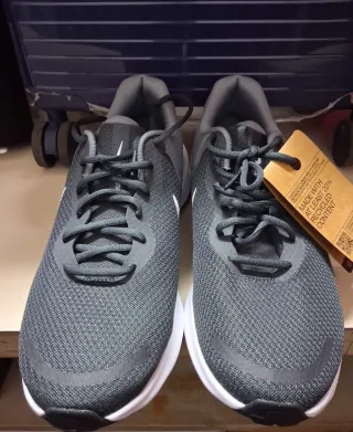 Scarpe Nike Revolution 7 Uomo Taglia 46