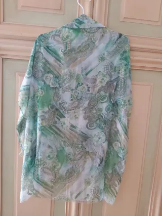 Foulard stola verde e oro con motivi floreale