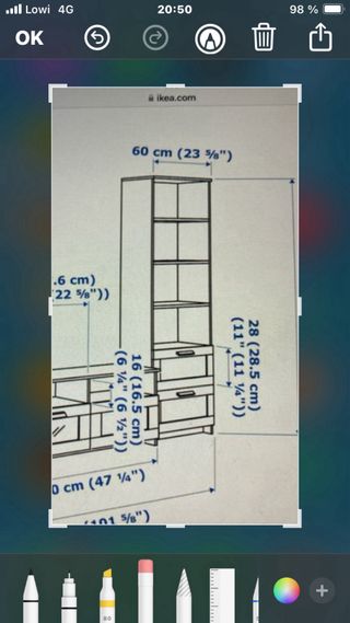 Estantería blanca con cajones