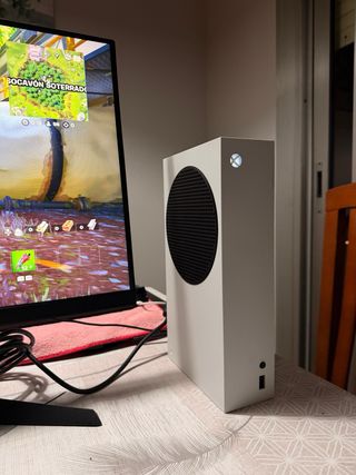 Xbox Series S + Monitor Gaming LG ultragear