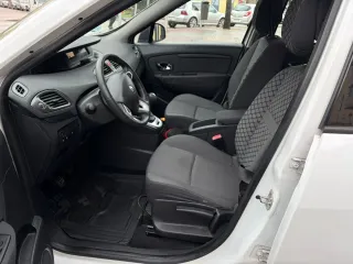 Renault Scenic 2012