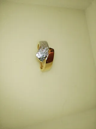 Anello minimal oro e zirconi