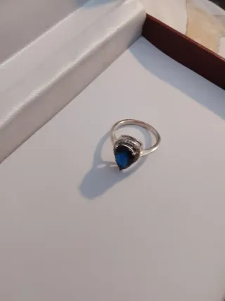 Conjunto de plata con piedras azules