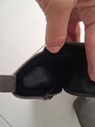 Botines grises de ante