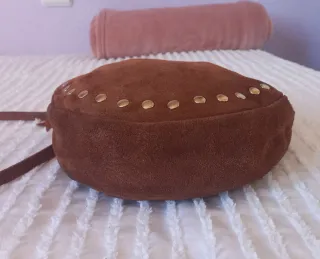 Bandolera Ante y Tachuelas Boho Marrón