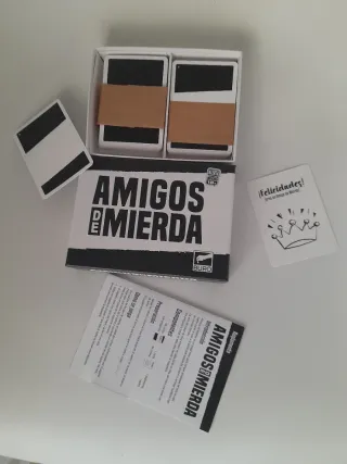 Juego de mesa Amigos de mierda.