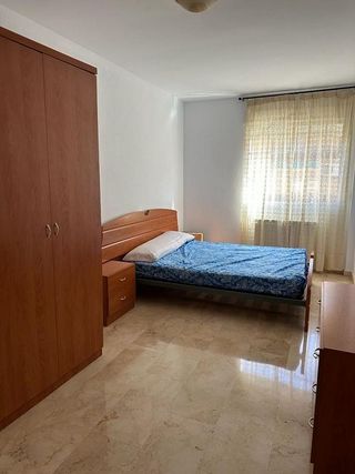 Piso en alquiler en Linares