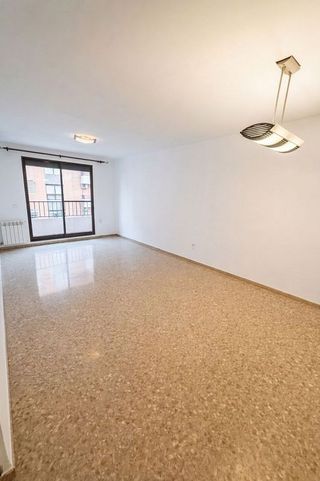 Piso en alquiler en La Llum en Valencia