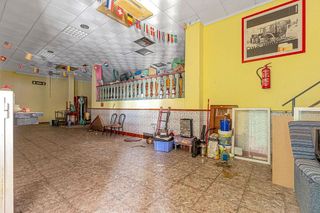 Local comercial en venta en Playa del Cura en Torrevieja