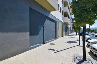 Local comercial en venta en Lezkairu en Pamplona