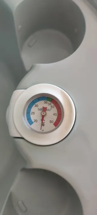 Bañera para bebé con soporte