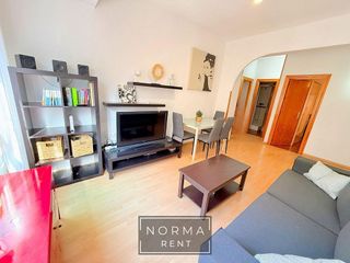 Piso en alquiler en Mercado en Alicante