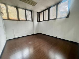 Local comercial en alquiler en Centre en Sabadell