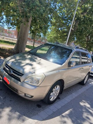 KIA Carnival 2010
