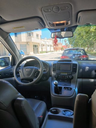 KIA Carnival 2010
