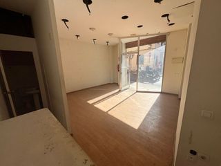 Local comercial en alquiler en Centro Ciudad en Paterna