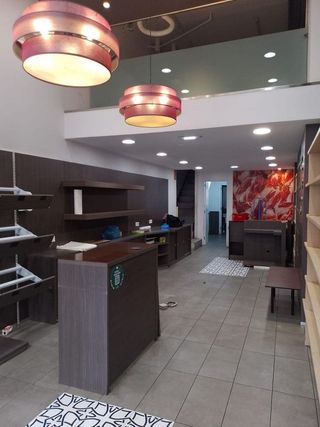 Local comercial en alquiler en Laviada en Gijón