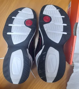 Nike Monarch IV Deportivas Negro Blanco