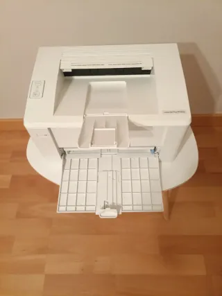 Stampante HP LaserJet Pro M102w Bianca