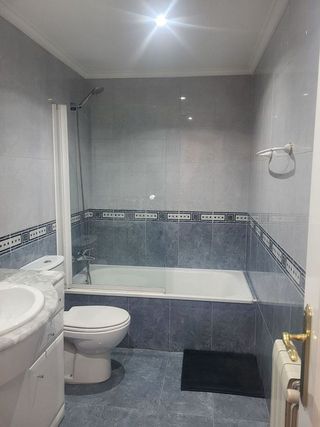 Piso en alquiler en El Llano en Gijón