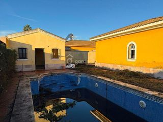 Chalet en venta en Almensilla