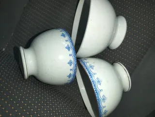 3 Tazas Antiguas Blancas con Borde Azul